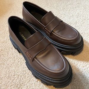 Alohas brown loafers